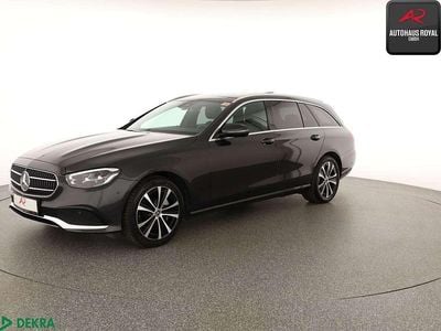 Gebraucht Mercedes E300 Avantgarde 320 PS (235 kW) 2021 Grafitgrau Kombi