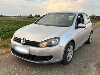 Gebraucht VW Golf VI 80 PS (58 kW) 2009 Silber Kleinwagen