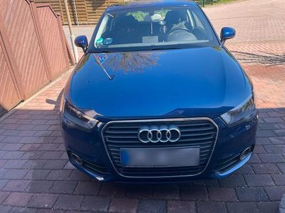 Second-hand Audi A1 Ambition 86 CP (63 kW) 2011 Albastru Hatchback