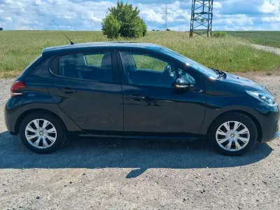 Gebraucht Peugeot 208 80 PS (58 kW) 2017 Blau Kleinwagen