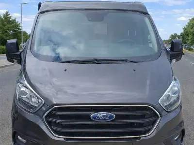 Gebraucht Ford Tourneo Custom 170 PS (125 kW) 2024 Grau Van
