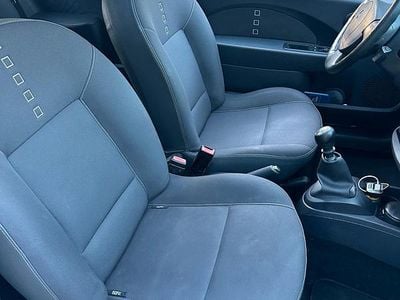 Gebraucht Renault Twingo 75 PS (55 kW) 2011 Weiß Kleinwagen