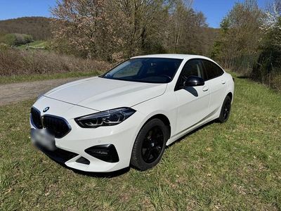 Gebraucht BMW 218 Sport Line 140 PS (102 kW) 2020 Weiß Coupé