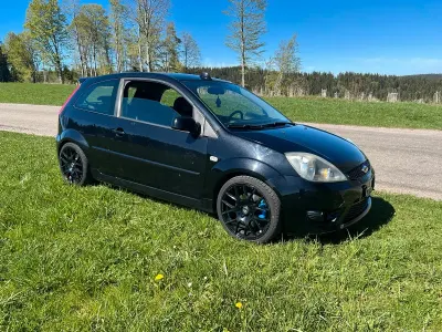 Gebraucht Ford Fiesta ST 150 PS (110 kW) 2005 Schwarz Kleinwagen