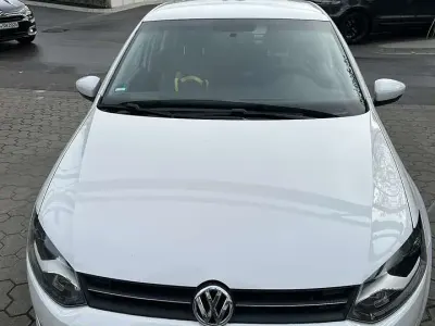 Gebraucht VW Polo Comfortline 69 PS (50 kW) 2009 Weiß Kleinwagen