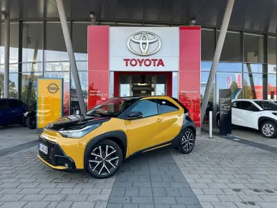 Gebraucht Toyota Aygo X Sport 116 PS (85 kW) 2026 Gelb SUV
