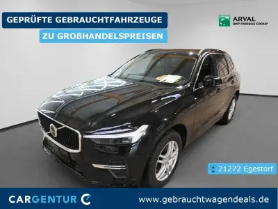 Gebraucht Volvo XC60 Momentum 197 PS (144 kW) 2021 Schwarz SUV