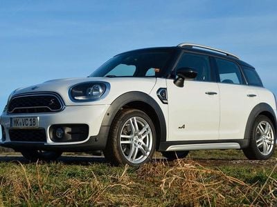 Weiß Gebraucht 2019 Mini Cooper SD Kleinwagen | 19.800 € (Fairer Preis)