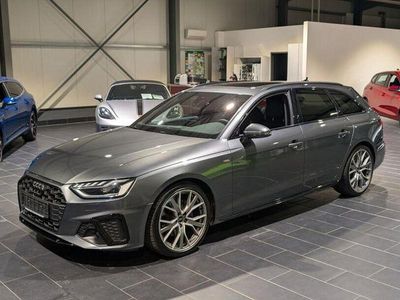 Grau Gebraucht 2022 Audi A4 S-Line Kombi | 32.900 € (Teuer)