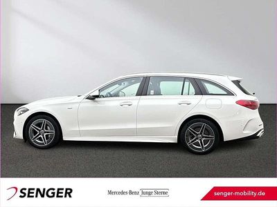 Usado Mercedes C300e AMG 313 HP (230 kW) 2025 Branco Carrinha