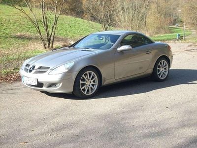 Usata Mercedes SLK200 AMG Edition 1 163 CV (119 kW) 2007 Argento Cabrio