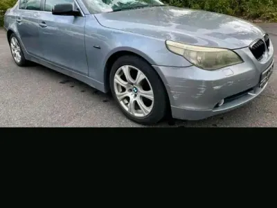 Gebraucht BMW 520 170 PS (125 kW) 2003 Grau Limousine