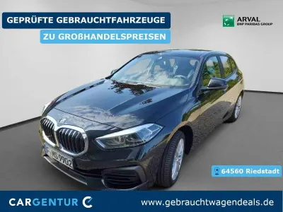Gebraucht BMW 120 Advantage 190 PS (139 kW) 2024 Schwarz Limousine
