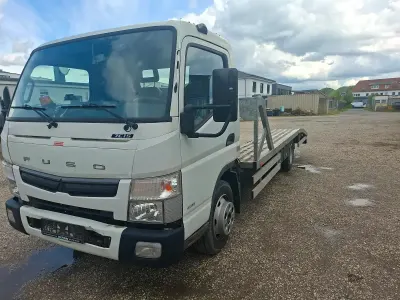 Gebraucht Mitsubishi Canter 150 PS (110 kW) 2016 Weiß Van