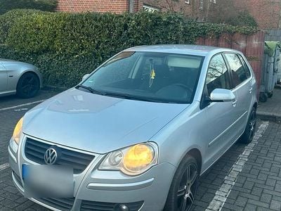Silber Gebraucht 2009 VW Polo Kleinwagen | 1.800 € (Superpreis)