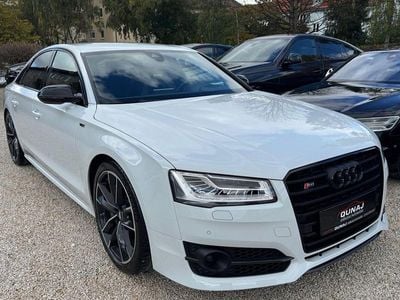 Audi S8 plus