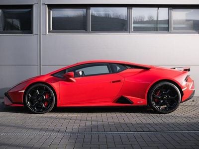 Rot Gebraucht 2023 Lamborghini Huracán Coupé | 314.900 €