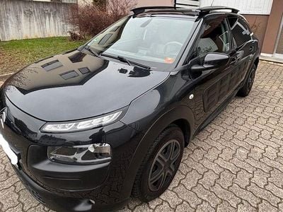 Gebraucht Citroën C4 Shine 99 PS (72 kW) 2017 Schwarz Limousine
