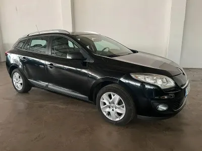 Gebraucht Renault Mégane GrandTour 101 PS (74 kW) 2013 Schwarz Kombi