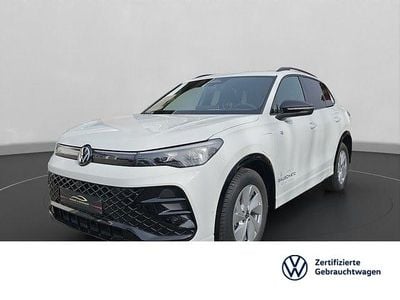 Gebraucht VW Tiguan R-line 272 PS (200 kW) 2025 Pure white SUV