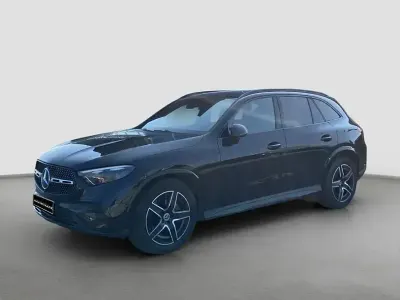 Gebraucht Mercedes GLC220 AMG line 197 PS (144 kW) 2025 Metalliclack obsidianschwarz (metallic) SUV