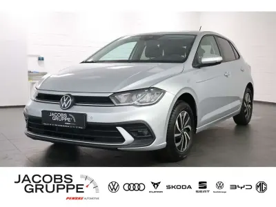 Gebraucht VW Polo Basis 80 PS (58 kW) 2025 Silber Kleinwagen