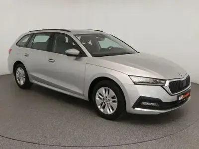 Gebraucht Skoda Octavia Ambition 150 PS (110 kW) 2023 Silber Kombi
