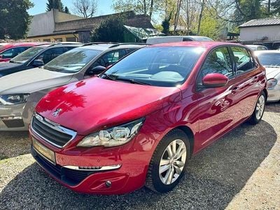 Usata Peugeot 308 Active 110 CV (80 kW) 2016 Rosso Utilitaria
