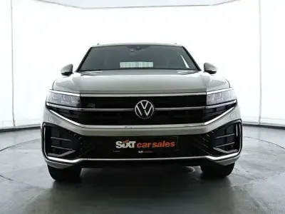 Gebraucht VW Touareg IQ Drive 231 PS (169 kW) 2025 Beige SUV