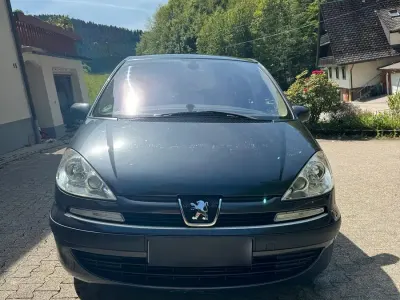 Gebraucht Peugeot 807 107 PS (78 kW) 2004 Grau Van / Kleinbus