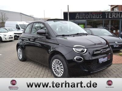 Second-hand Fiat 500e 86 kW (118 CP) 2023 Negru Cabrio