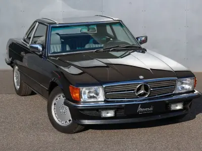 Gebraucht Mercedes SL300 179 PS (131 kW) 1987 Schwarz Cabrio