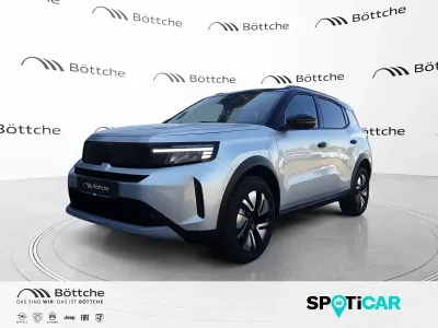 Neu Opel Frontera 101 PS (74 kW) 2026 Lackierung aluminiumgrau/typ aussenverkleidung metalliclackierung SUV
