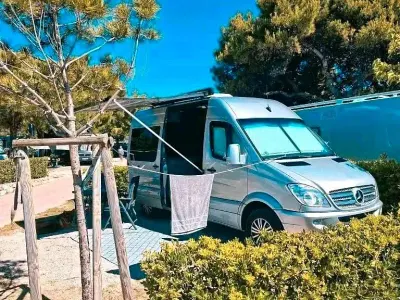 Gebraucht Mercedes Sprinter 129 PS (94 kW) 2013 Silber Van
