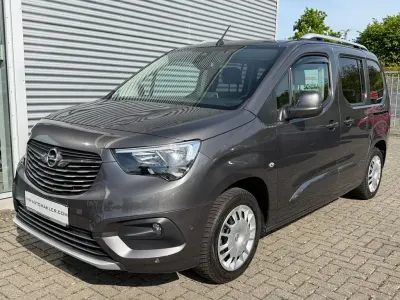 Gebraucht Opel Combo Life Innovation 102 PS (75 kW) 2019 Grau Van / Kleinbus