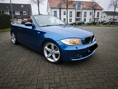 Gebraucht BMW 125 Cabriolet 218 PS (160 kW) 2008 Blau Cabrio