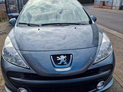 Grau Gebraucht 2009 Peugeot 207 Urban Move Kleinwagen | 1.500 € (Guter Preis)