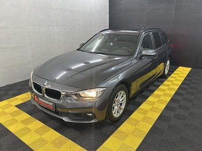 Gebraucht BMW 318 Advantage 136 PS (100 kW) 2016 Mineralgrau metallic Kombi