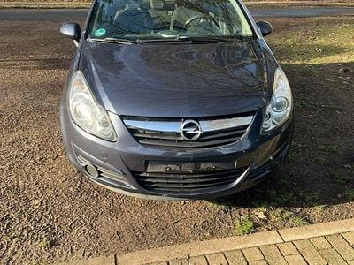 Blau Gebraucht 2008 Opel Corsa Innovation Limousine | 1.750 € (Guter Preis)