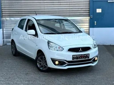 Gebraucht Mitsubishi Space Star Basis 71 PS (52 kW) 2019 Weiß Kleinwagen
