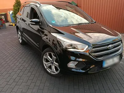 Gebraucht Ford Kuga 179 PS (131 kW) 2018 SUV