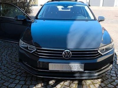 Gebraucht VW Passat Comfortline 190 PS (139 kW) 2018 Grau Kombi