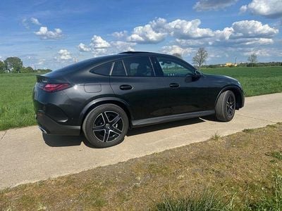 Gebraucht Mercedes GLC220 AMG 197 PS (144 kW) 2025 Grau Coupé
