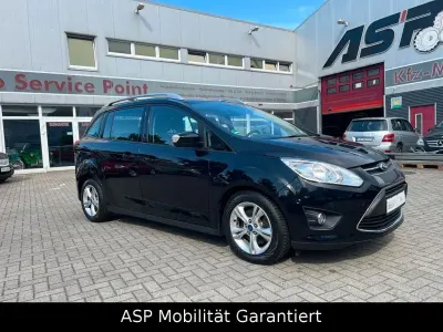 Gebraucht Ford Grand C-Max Champions Edition 125 PS (91 kW) 2013 Schwarz Van / Kleinbus
