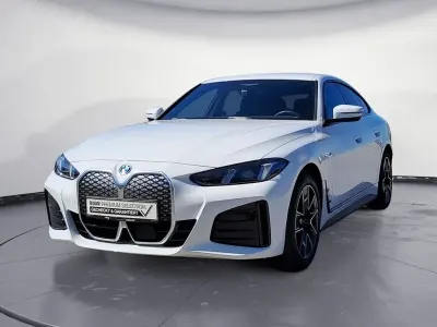Używany BMW i4 M Sport 250 kW (340 KM) 2025 Biały Sedan/Limuzyna