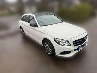 Gebraucht Mercedes C180 Night 156 PS (114 kW) 2016 Weiß Kombi