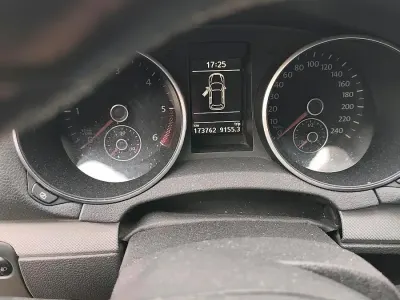 Gebraucht VW Golf VII Match 140 PS (102 kW) 2013 Braun Kombi