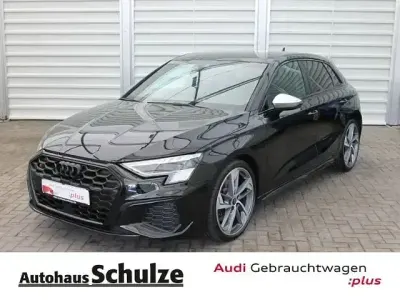 Second-hand Audi S3 S-Line 310 CP (228 kW) 2021 Negru Berlinǎ