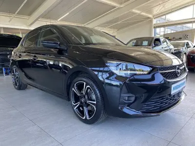 Używany Opel Corsa GS Line 101 KM (74 kW) 2021 Czarny Hatchback