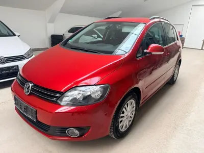 Gebraucht VW Golf VI Team 86 PS (63 kW) 2010 Rot Kleinwagen